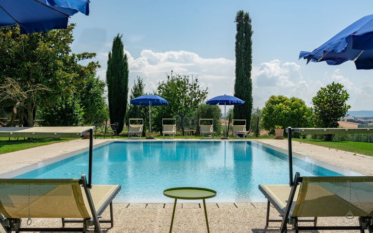 Casale Miro: Buitenkanten, Buitenshuis, zwembad