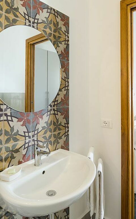 Villa Salinella: Badkamer