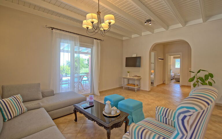 Beach Villa Joanna: Woonkamer