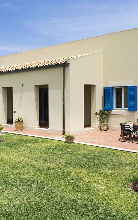 Villa Ala: Buitenshuis, Tuin