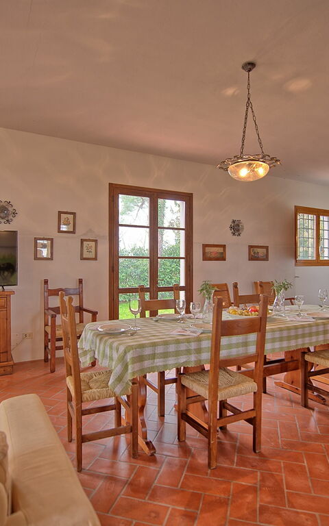 Casale Chiara: Lunchroom, Woonkamer
