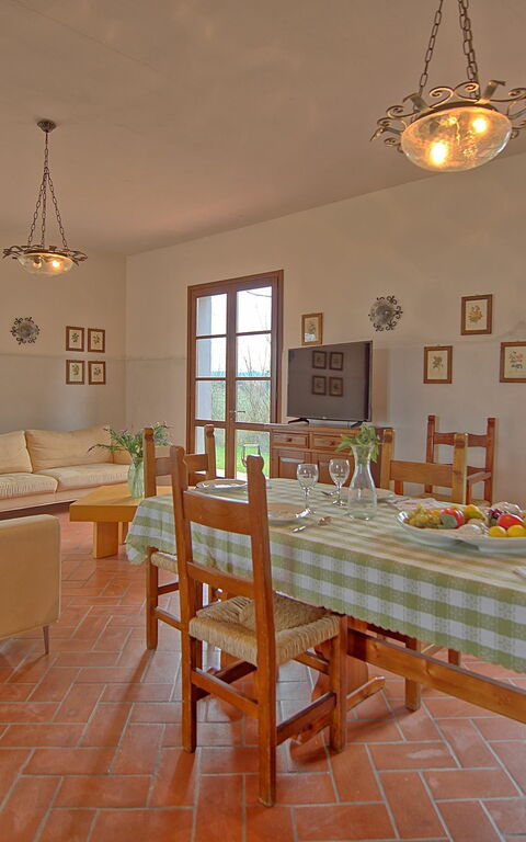 Casale Chiara: Lunchroom, Woonkamer