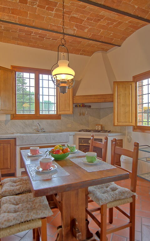 Casale Chiara: Keuken, Lunchroom