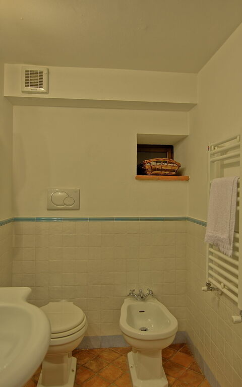 Villa Farneta: Badkamer