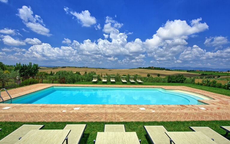 Villa Farneta: Tuin, zwembad