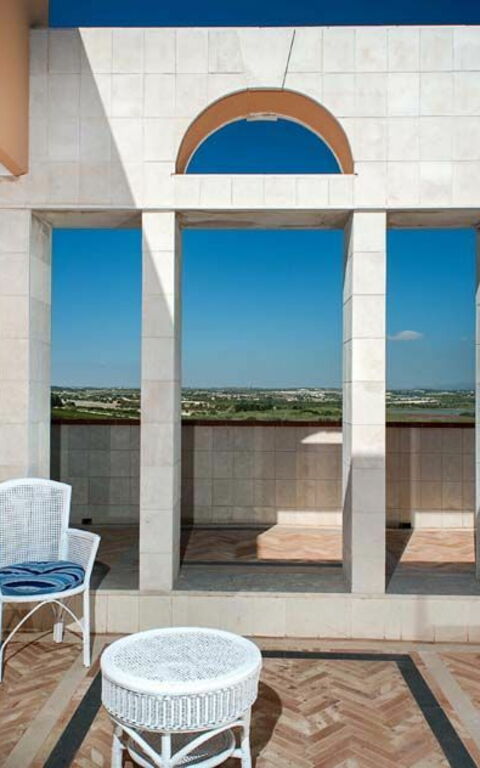 Villa Vendicari: Buitenshuis