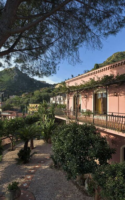 Villa La Boheme: Buitenkanten, Buitenshuis