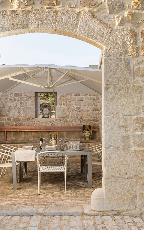 Villa Luna: Balkon / terras / patio, Buitenkanten, Buitenshuis