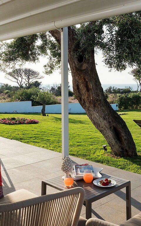 Villa Nettuno: Buitenshuis, Tuin