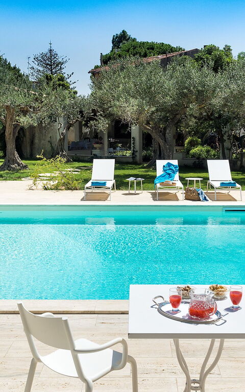 Villa San Ciro: Buitenshuis, Tuin, Zomer, zwembad