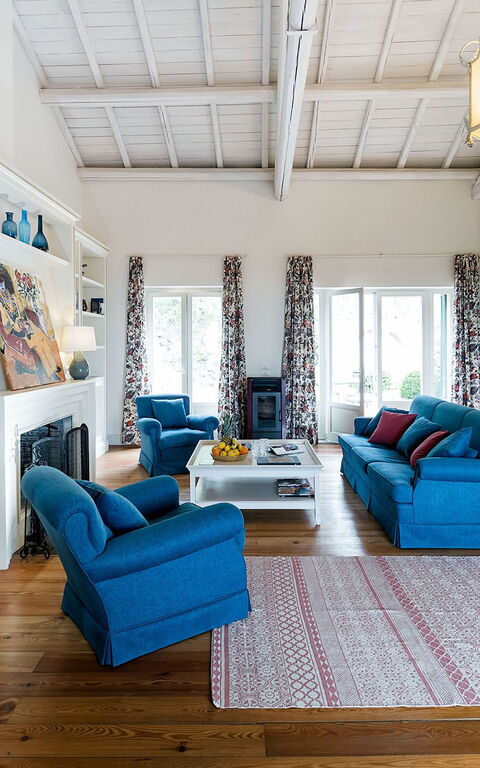 Villa La Capinera: Woonkamer