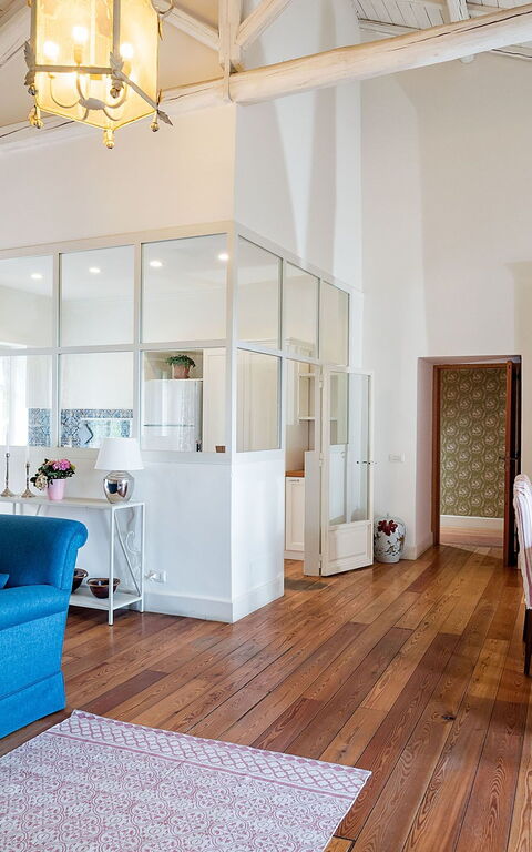 Villa La Capinera: Lunchroom, Woonkamer