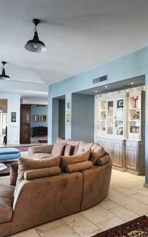 Villa Casi o Cantu: Woonkamer