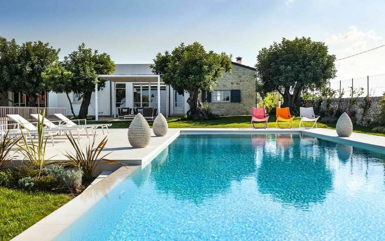 Villa Casi o Cantu: zwembad