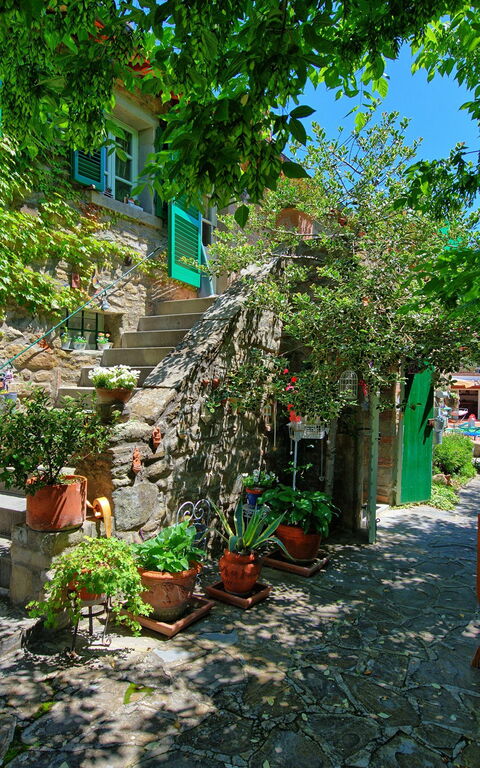 Casale San Martino: Buitenshuis