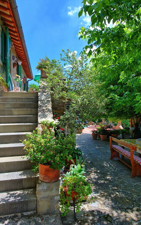 Casale San Martino: Buitenshuis