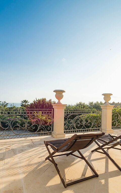 Villa Drago Spa: Buitenshuis