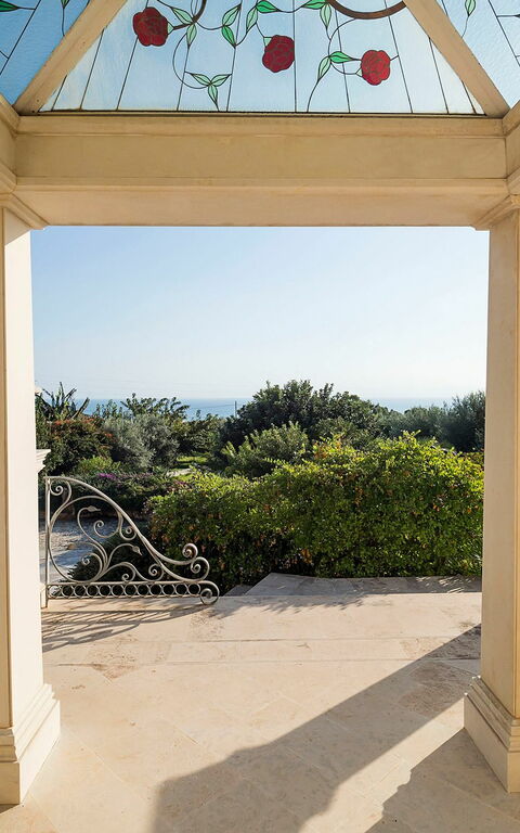 Villa Drago Spa: Buitenshuis