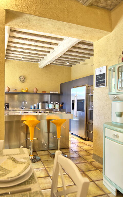 Villa Sonia: Keuken, Lunchroom