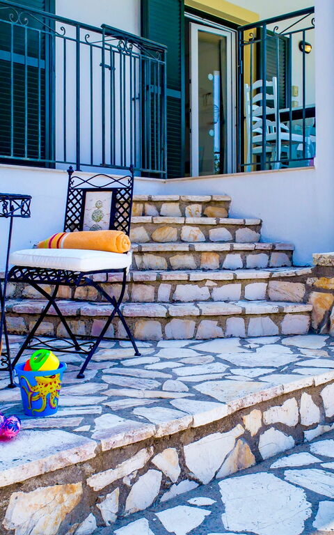 Villa Di Giovanni: Balkon / terras / patio, Buitenshuis