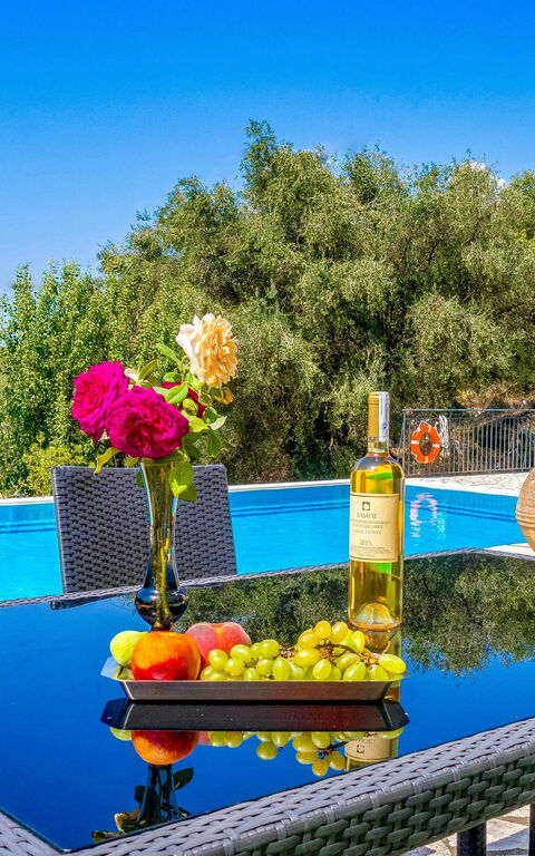 Villa Di Giovanni: Buitenshuis