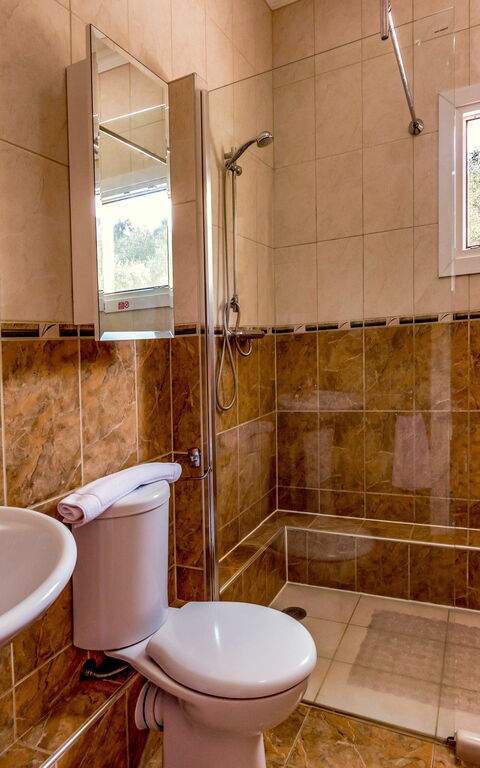 Villa Di Giovanni: Badkamer