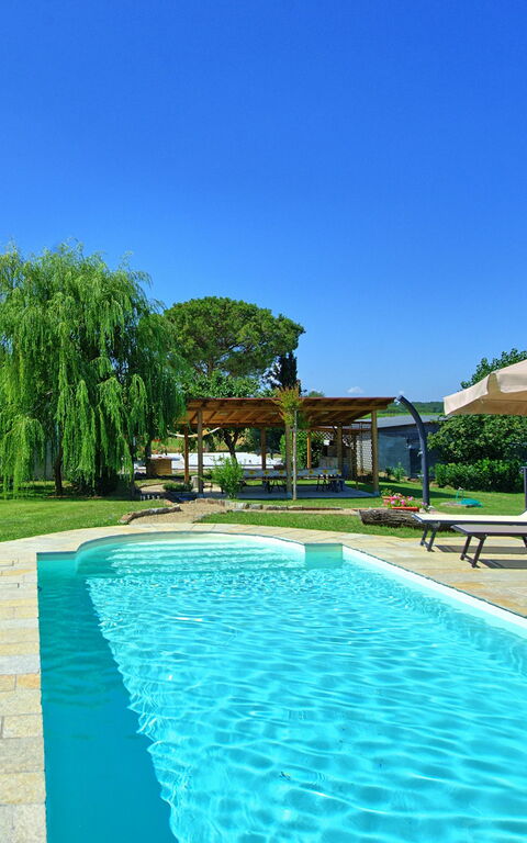 Casa Violina: Tuin, zwembad