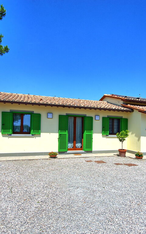 Casa Violina: Buitenkanten, Buitenshuis