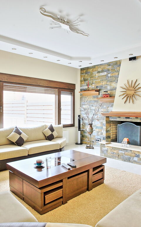 Acharavi Beach Villa: Woonkamer