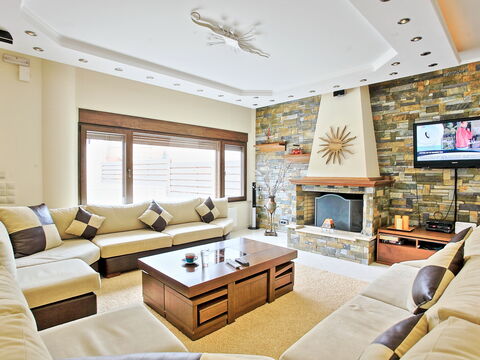 Acharavi Beach Villa