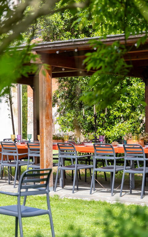 Villa Cangeli: Balkon / terras / patio, Buitenshuis, Tuin