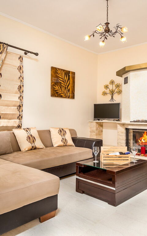 Villa Giador: Woonkamer