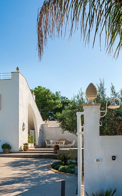 Villa Pigna Bianca: Buitenkanten, Buitenshuis