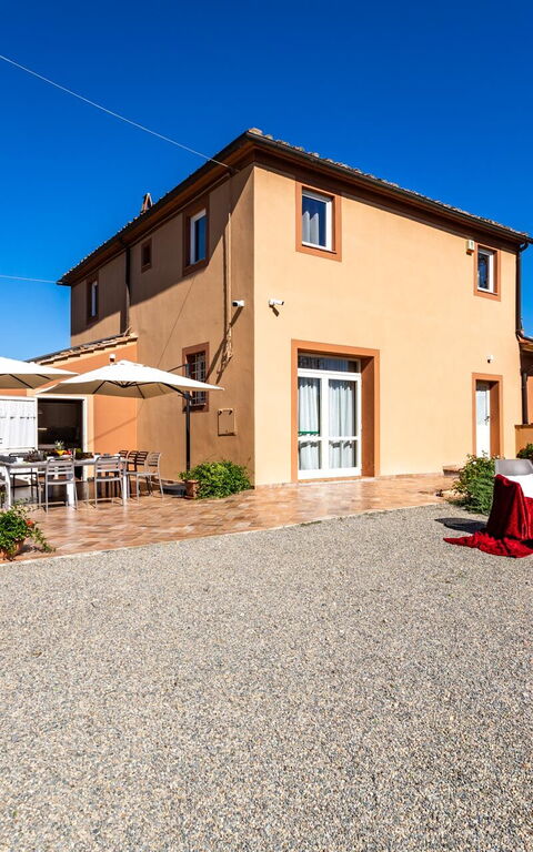 Villa Bonriposo: Buitenkanten, Buitenshuis, Tuin