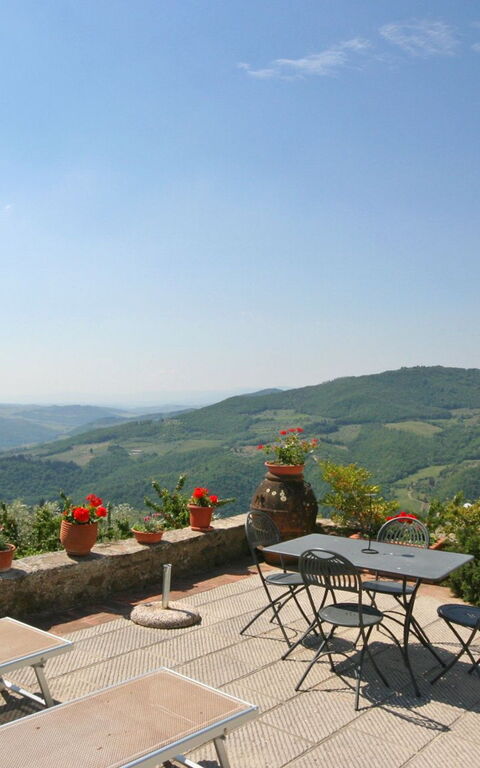 Casalta: Buitenkanten, Buitenshuis