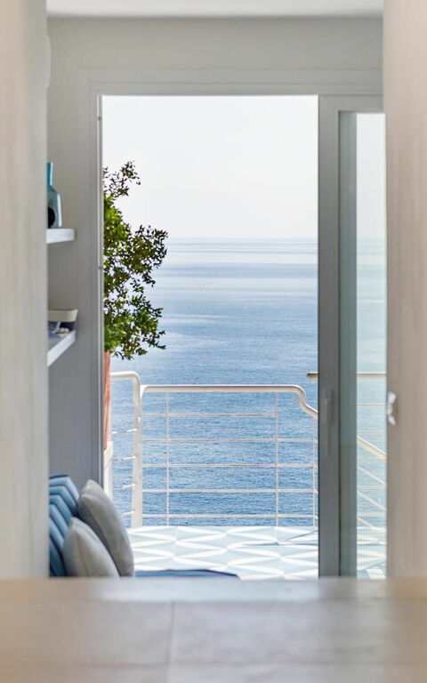 Villa Infinity: Keer bekeken