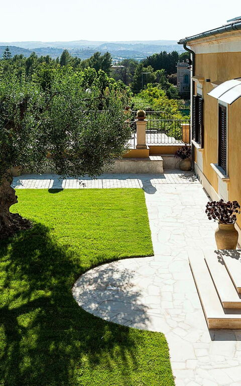 Villa Carolina: Buitenshuis, Tuin