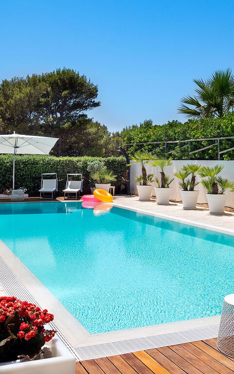 Villa Bellini: Tuin, zwembad