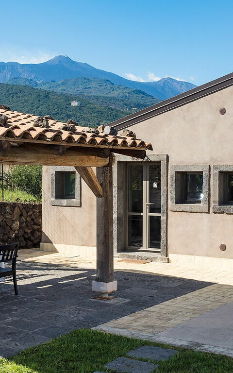 Villa Torre Etnea: Buitenshuis, Tuin