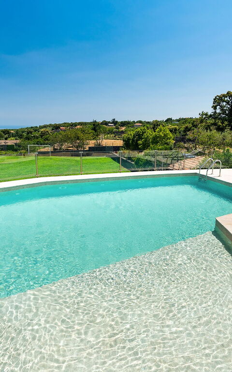 Villa Torre Etnea: Tuin, zwembad