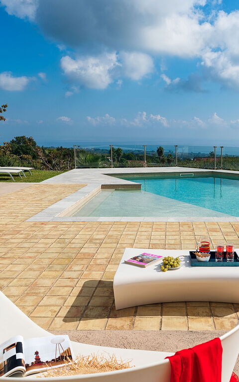 Villa Torre Etnea: Buitenshuis, Tuin