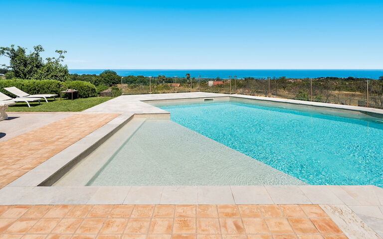 Villa Torre Etnea: Buitenkanten, Buitenshuis, zwembad