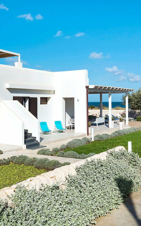 Villa San Lorenzo Rosmarino: Buitenshuis, Tuin