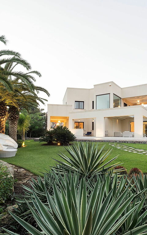 Villa La Plage: Buitenshuis, Keer bekeken, Tuin