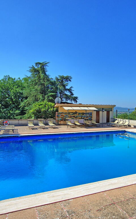 Villa Cuculo: Tuin, zwembad