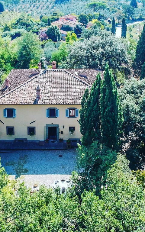 Moriolo: Buitenkanten, Tuin