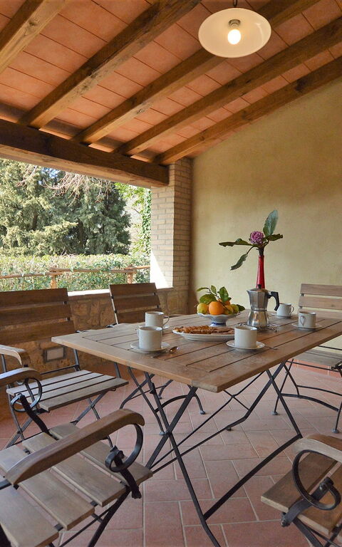 Villa Panizzi: Balkon / terras / patio, Buitenshuis