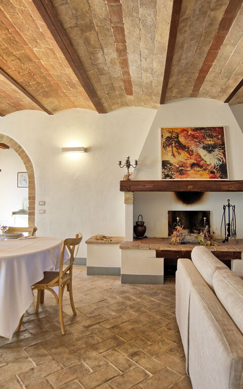 Villa Il Caggio: Lunchroom, Woonkamer