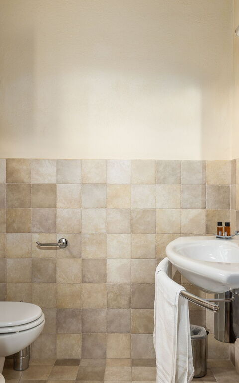 Villa Il Caggio: Badkamer