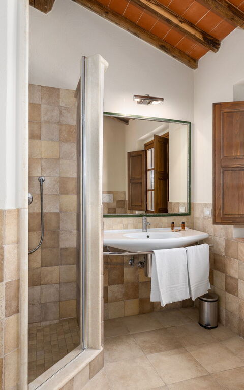 Villa Il Caggio: Badkamer